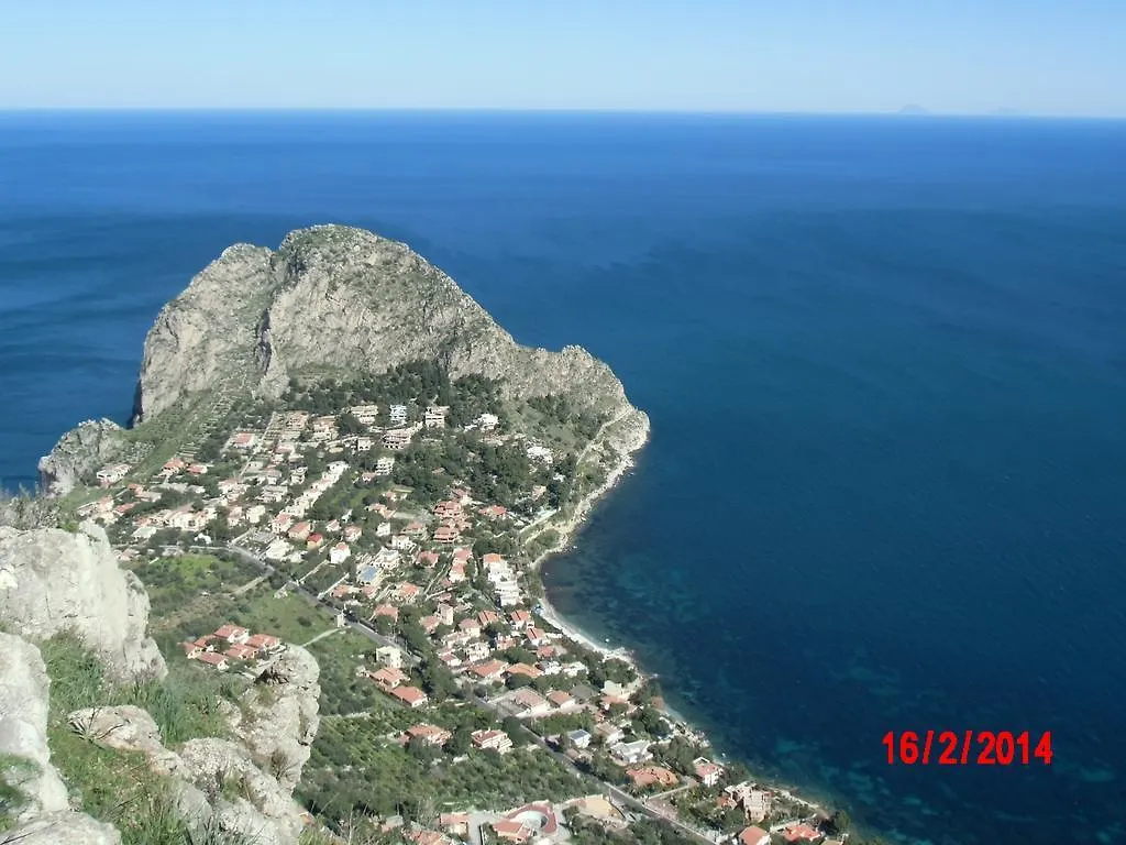 Holiday Home Santa Flavia 0*,  Italia